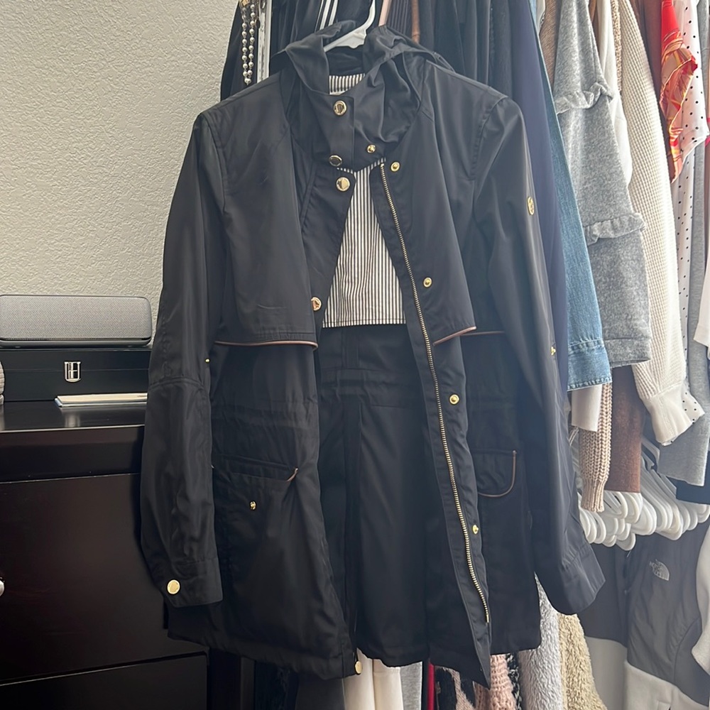 Michael lord rain coat. Size small